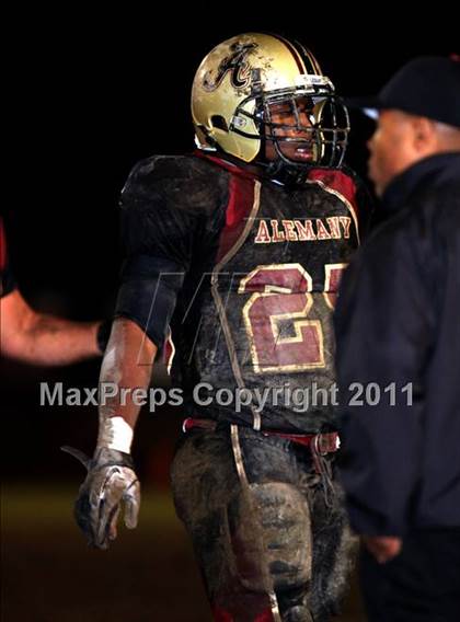 Thumbnail 1 in Loyola @ Alemany photogallery.