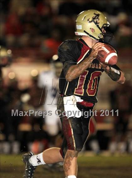 Thumbnail 3 in Loyola @ Alemany photogallery.