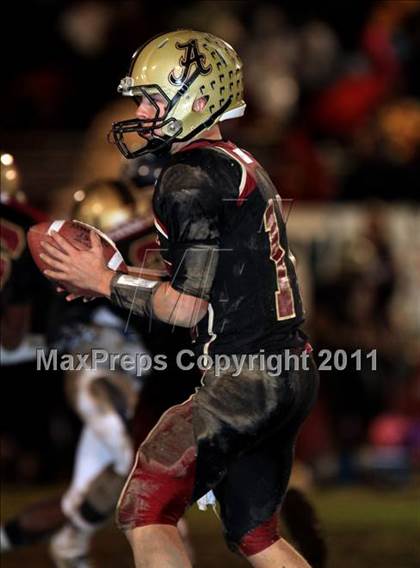 Thumbnail 3 in Loyola @ Alemany photogallery.