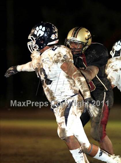 Thumbnail 1 in Loyola @ Alemany photogallery.