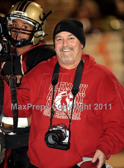 Thumbnail 2 in Loyola @ Alemany photogallery.