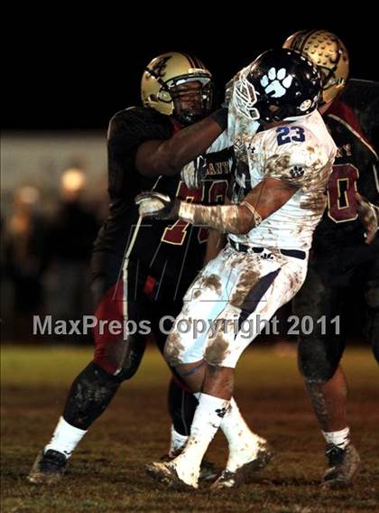 Thumbnail 3 in Loyola @ Alemany photogallery.