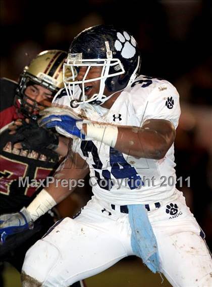 Thumbnail 2 in Loyola @ Alemany photogallery.
