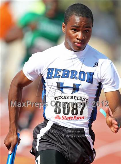 Thumbnail 3 in 85th Clyde Littlefield Texas Relays (Boys Day 1) photogallery.