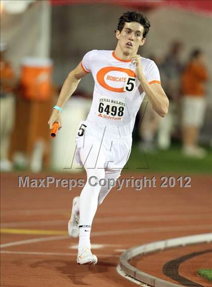Thumbnail 2 in 85th Clyde Littlefield Texas Relays (Boys Day 1) photogallery.