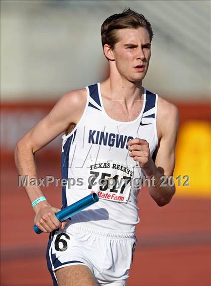 Thumbnail 2 in 85th Clyde Littlefield Texas Relays (Boys Day 1) photogallery.