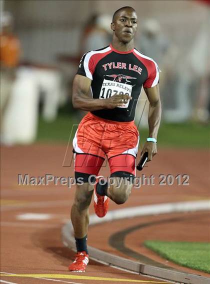 Thumbnail 1 in 85th Clyde Littlefield Texas Relays (Boys Day 1) photogallery.