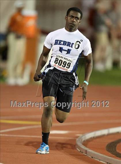 Thumbnail 2 in 85th Clyde Littlefield Texas Relays (Boys Day 1) photogallery.