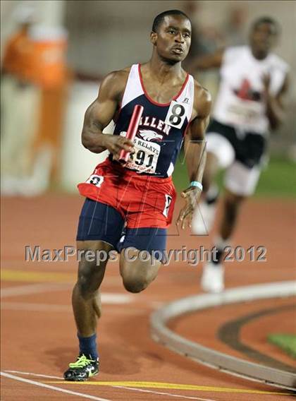 Thumbnail 1 in 85th Clyde Littlefield Texas Relays (Boys Day 1) photogallery.