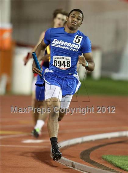 Thumbnail 1 in 85th Clyde Littlefield Texas Relays (Boys Day 1) photogallery.