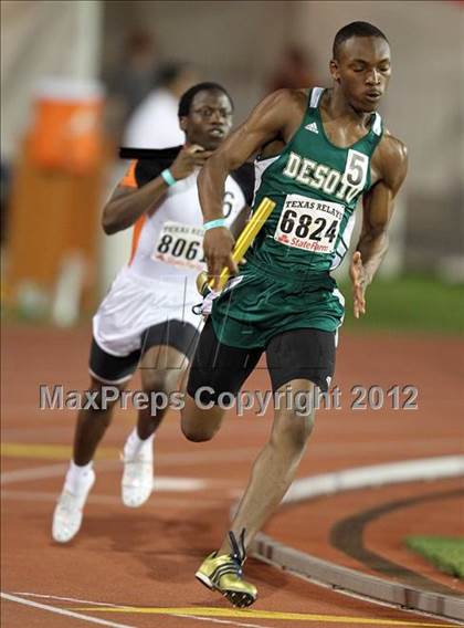 Thumbnail 1 in 85th Clyde Littlefield Texas Relays (Boys Day 1) photogallery.