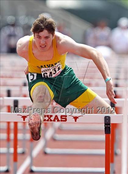 Thumbnail 3 in 85th Clyde Littlefield Texas Relays (Boys Day 1) photogallery.