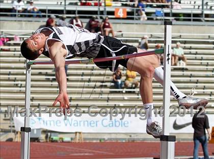 Thumbnail 2 in 85th Clyde Littlefield Texas Relays (Boys Day 1) photogallery.
