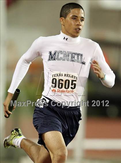 Thumbnail 1 in 85th Clyde Littlefield Texas Relays (Boys Day 1) photogallery.