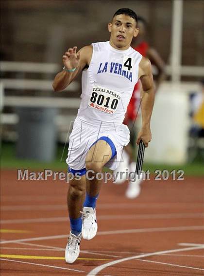 Thumbnail 2 in 85th Clyde Littlefield Texas Relays (Boys Day 1) photogallery.