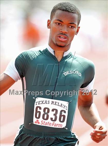 Thumbnail 1 in 85th Clyde Littlefield Texas Relays (Boys Day 1) photogallery.