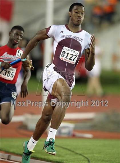 Thumbnail 1 in 85th Clyde Littlefield Texas Relays (Boys Day 1) photogallery.