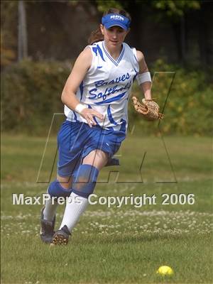 Thumbnail 2 in Los Osos @ Alta Loma photogallery.