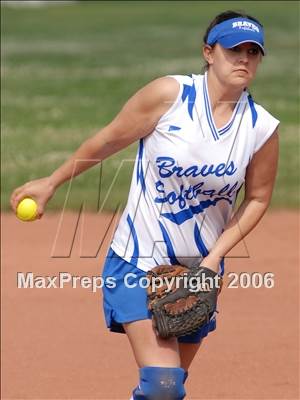 Thumbnail 2 in Los Osos @ Alta Loma photogallery.