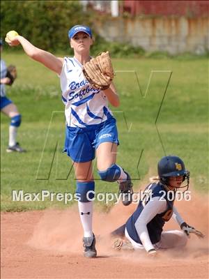 Thumbnail 3 in Los Osos @ Alta Loma photogallery.