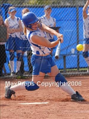 Thumbnail 2 in Los Osos @ Alta Loma photogallery.