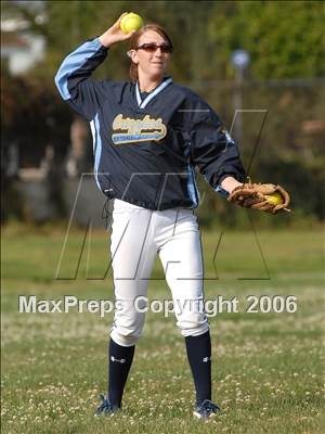 Thumbnail 1 in Los Osos @ Alta Loma photogallery.