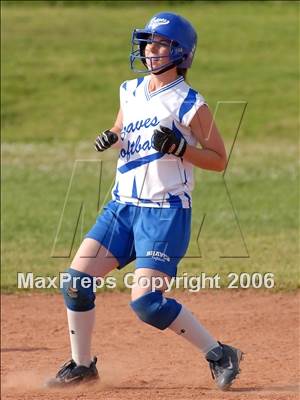 Thumbnail 1 in Los Osos @ Alta Loma photogallery.