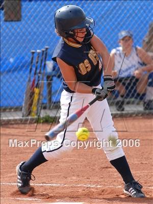 Thumbnail 1 in Los Osos @ Alta Loma photogallery.