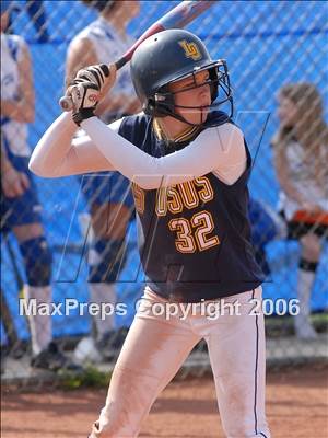 Thumbnail 1 in Los Osos @ Alta Loma photogallery.