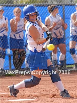 Thumbnail 3 in Los Osos @ Alta Loma photogallery.