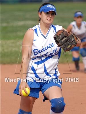 Thumbnail 1 in Los Osos @ Alta Loma photogallery.