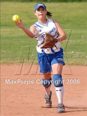 Thumbnail 3 in Los Osos @ Alta Loma photogallery.