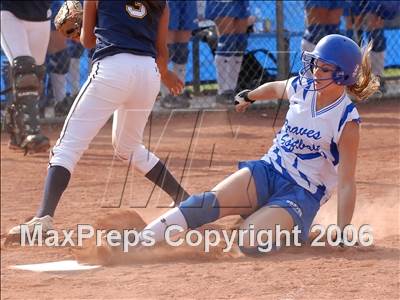 Thumbnail 3 in Los Osos @ Alta Loma photogallery.