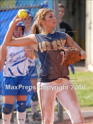 Thumbnail 1 in Los Osos @ Alta Loma photogallery.