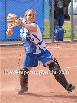 Thumbnail 3 in Los Osos @ Alta Loma photogallery.