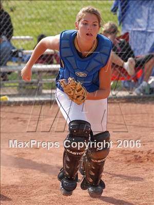 Thumbnail 3 in Los Osos @ Alta Loma photogallery.