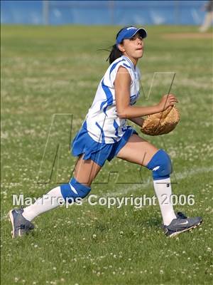 Thumbnail 1 in Los Osos @ Alta Loma photogallery.