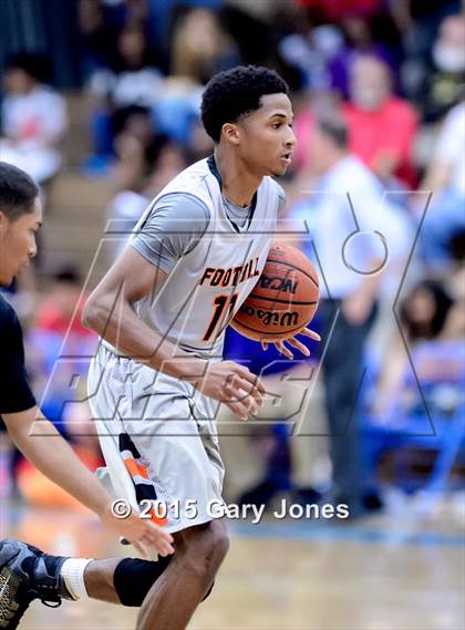 Thumbnail 2 in North vs South (Sacramento Optimist All-Star Basketball) photogallery.