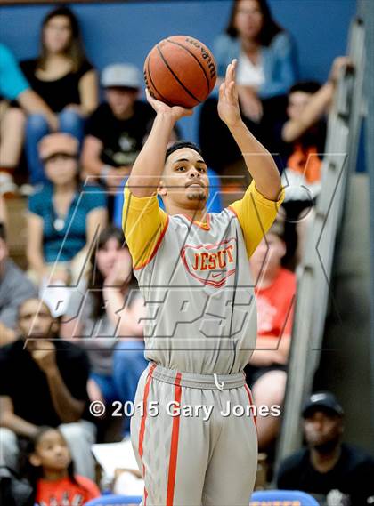 Thumbnail 2 in North vs South (Sacramento Optimist All-Star Basketball) photogallery.