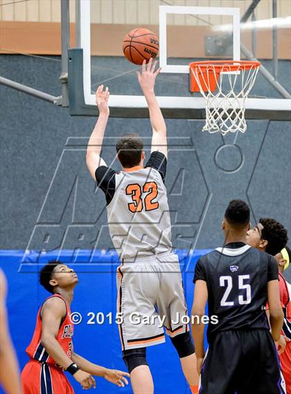 Thumbnail 2 in North vs South (Sacramento Optimist All-Star Basketball) photogallery.