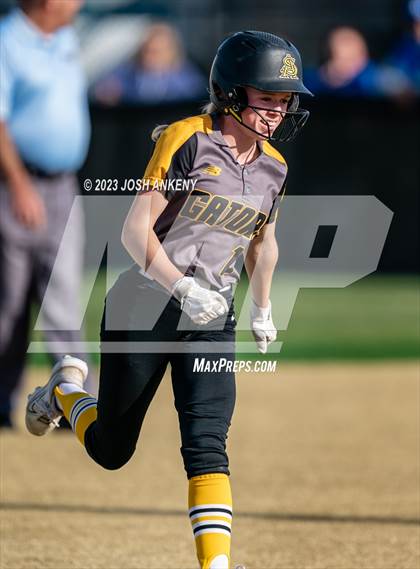 Thumbnail 3 in Live Oak @ St. Amant photogallery.