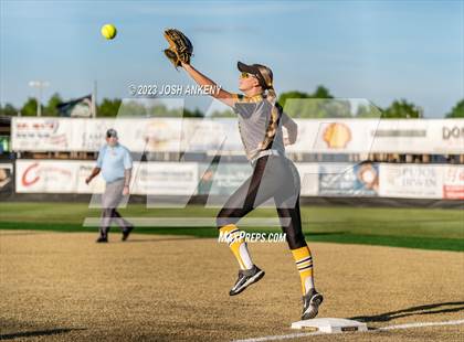 Thumbnail 1 in Live Oak @ St. Amant photogallery.