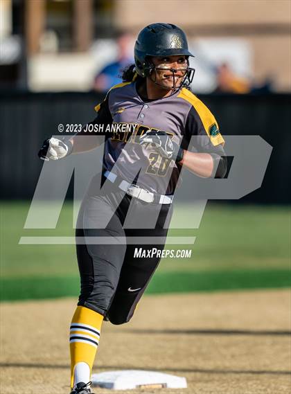 Thumbnail 1 in Live Oak @ St. Amant photogallery.