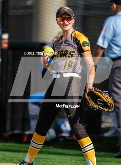 Thumbnail 1 in Live Oak @ St. Amant photogallery.