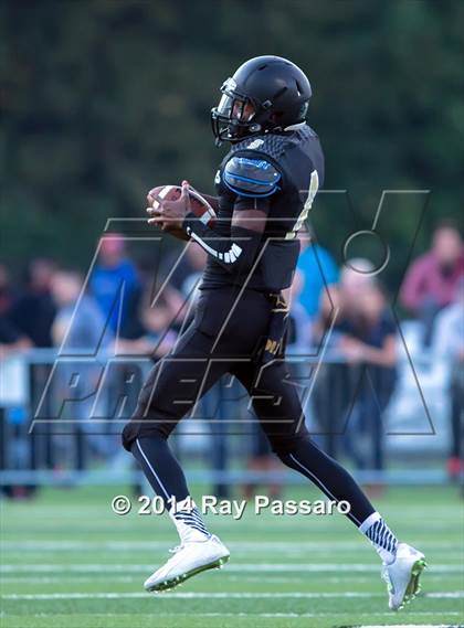 Thumbnail 1 in Bergen Catholic @ Paramus Catholic photogallery.