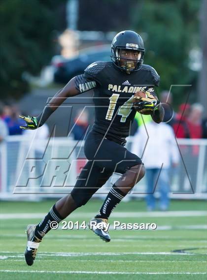 Thumbnail 1 in Bergen Catholic @ Paramus Catholic photogallery.