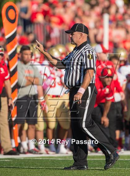 Thumbnail 1 in Bergen Catholic @ Paramus Catholic photogallery.