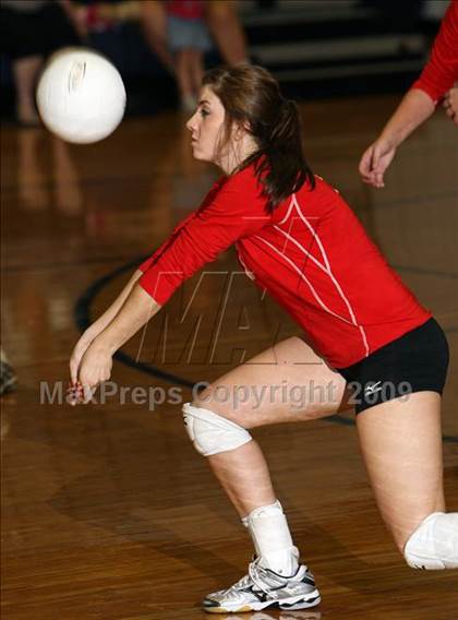 Thumbnail 1 in Fredericksburg @ Stony Point photogallery.