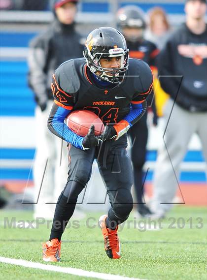 Thumbnail 3 in Haldane vs. Tuckahoe (Section 1 Class D Final) photogallery.