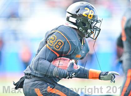 Thumbnail 3 in Haldane vs. Tuckahoe (Section 1 Class D Final) photogallery.